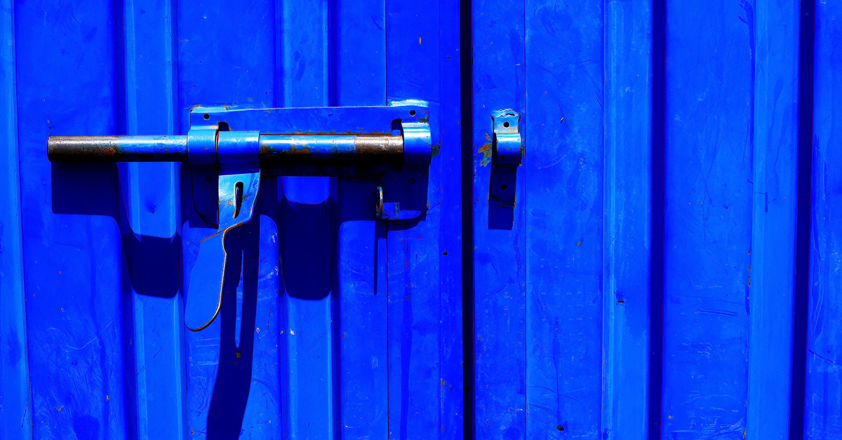 locksmith hands door — Houston Pro Locksmith