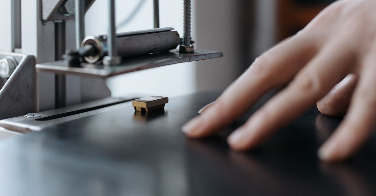 car key cutting machine — Houston Pro Locksmith